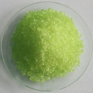 هيدرات كلوريد البراسيوديميوم (III) (PrCl3 • xH2O) - بلوري